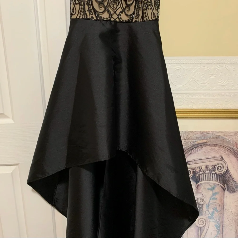 Crystal Doll Black /Beige Sequined High Low Formal Dress Size 0 - Picture 13 of 14
